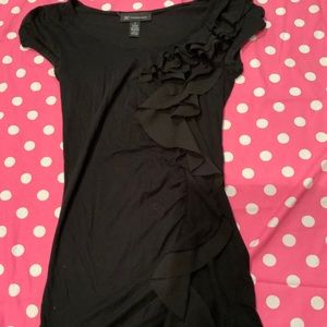 Black fitted short sleeve tee by Inc Sz S